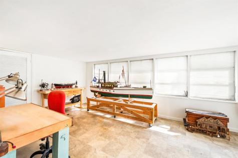 5340 NE 17th Avenue Fort Lauderdale FL 33334