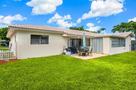 5340 NE 17th Avenue Fort Lauderdale FL 33334