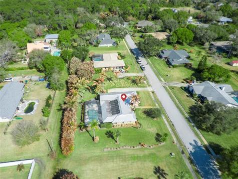 915 32ND Avenue Vero Beach FL 32960