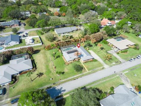 915 32ND Avenue Vero Beach FL 32960