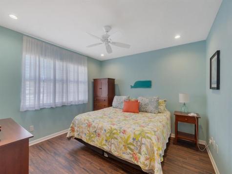 915 32ND Avenue Vero Beach FL 32960
