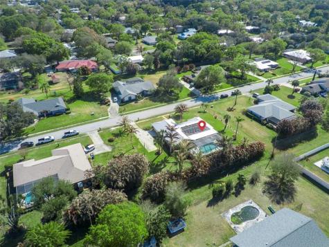 915 32ND Avenue Vero Beach FL 32960