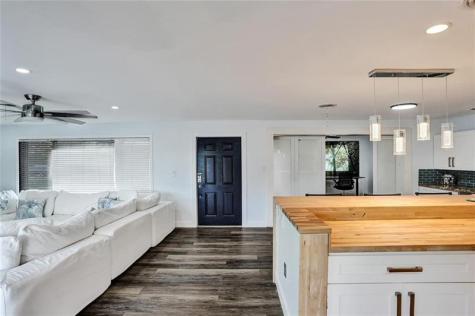 1710 SW 6th Avenue Pompano Beach FL 33060