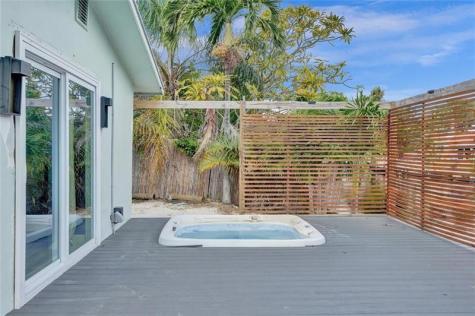 1710 SW 6th Avenue Pompano Beach FL 33060