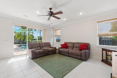 517 SE 7th Avenue Deerfield Beach FL 33441