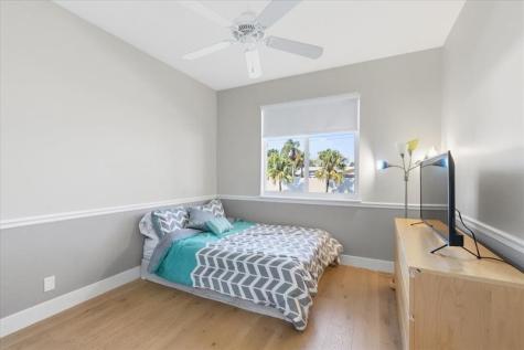 517 SE 7th Avenue Deerfield Beach FL 33441