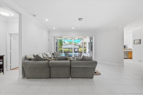 517 SE 7th Avenue Deerfield Beach FL 33441