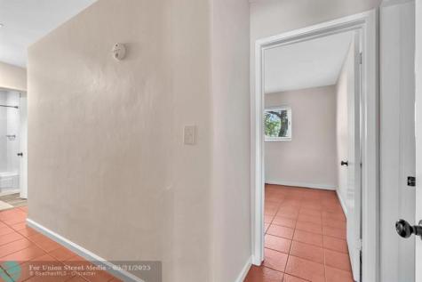 1311 NE 42nd Street Oakland Park FL 33334
