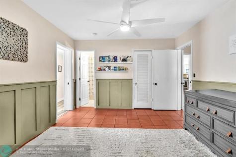 1311 NE 42nd Street Oakland Park FL 33334
