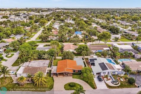 1311 NE 42nd Street Oakland Park FL 33334