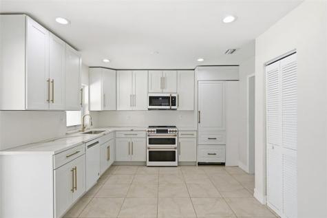 1430 NW 73 Avenue Plantation FL 33313
