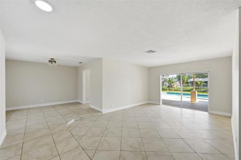 1430 NW 73 Avenue Plantation FL 33313