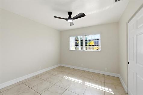 1430 NW 73 Avenue Plantation FL 33313