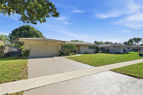 1430 NW 73 Avenue Plantation FL 33313