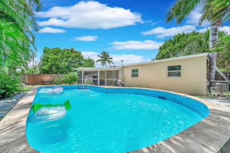 1412 NE 25th Court Pompano Beach FL 33064