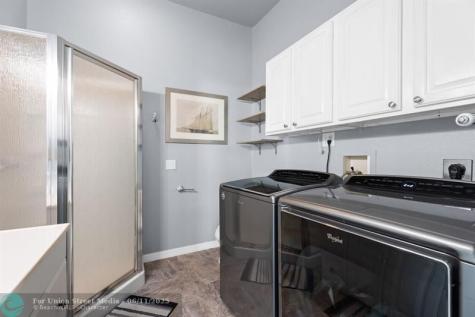 392 Nettles Boulevard Jensen Beach FL 34957