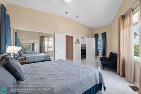 392 Nettles Boulevard Jensen Beach FL 34957