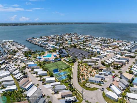 392 Nettles Boulevard Jensen Beach FL 34957