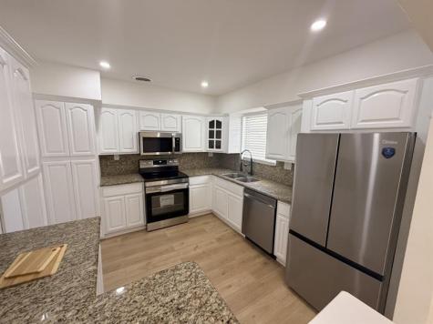 607 N Golf Drive Hollywood FL 33021