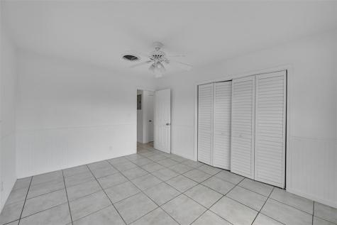 220 SE 10th Street Pompano Beach FL 33060