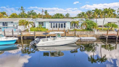 220 SE 10th Street Pompano Beach FL 33060