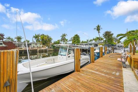 220 SE 10th Street Pompano Beach FL 33060