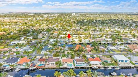 220 SE 10th Street Pompano Beach FL 33060