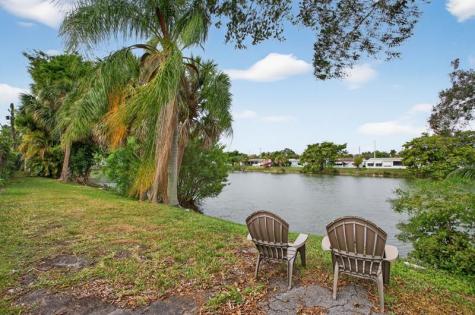 2689 Oak Tree Drive Fort Lauderdale FL 33309