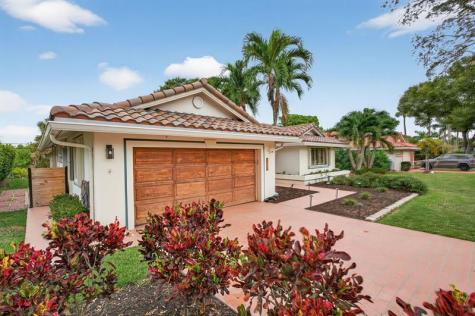 2689 Oak Tree Drive Fort Lauderdale FL 33309