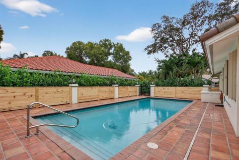 2689 Oak Tree Drive Fort Lauderdale FL 33309