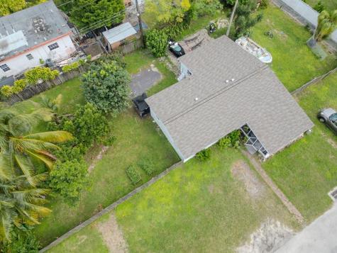 2011 SW 97th Terrace Miramar FL 33025