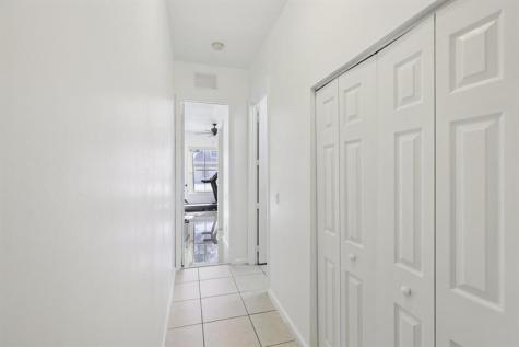 9153 Sedgewood Drive Lake Worth FL 33467