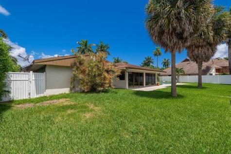 2200 SE 8th Street Pompano Beach FL 33062