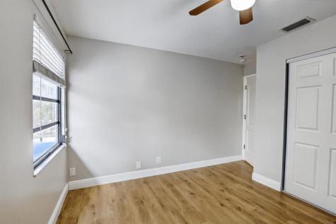 3930 SW 82nd Terrace Davie FL 33328