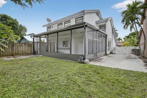 3930 SW 82nd Terrace Davie FL 33328
