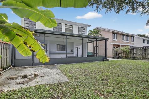 3930 SW 82nd Terrace Davie FL 33328