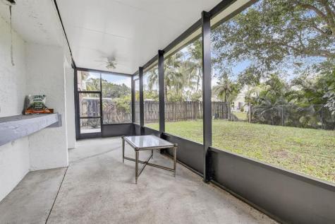 3930 SW 82nd Terrace Davie FL 33328