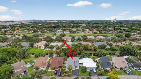 3930 SW 82nd Terrace Davie FL 33328