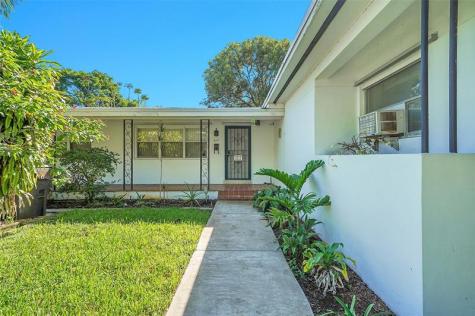 917 N 17th Avenue Hollywood FL 33020
