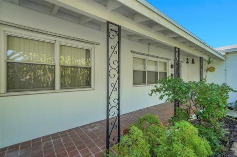 917 N 17th Avenue Hollywood FL 33020