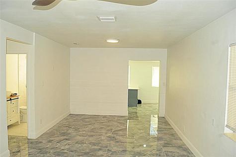 936 45 West Palm Beach FL 33407