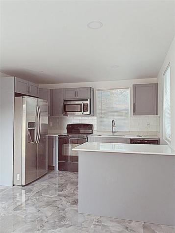 936 45 West Palm Beach FL 33407