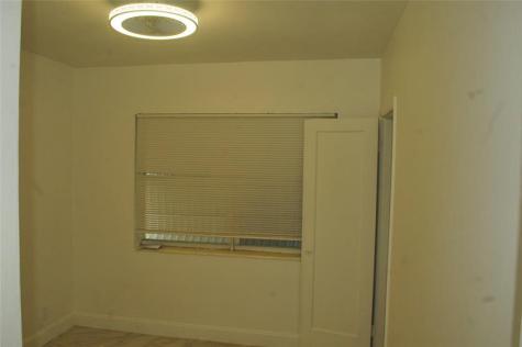 936 45 West Palm Beach FL 33407