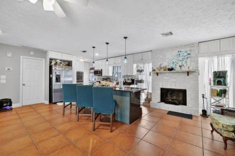 1773 NE 24th Jensen Beach FL 34957