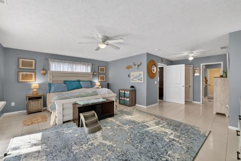 1773 NE 24th Jensen Beach FL 34957