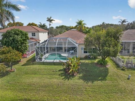 4042 Pinewood Lane Weston FL 33331
