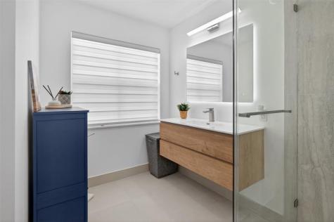 4042 Pinewood Lane Weston FL 33331