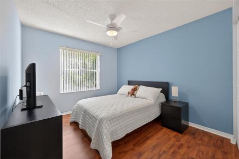 4042 Pinewood Lane Weston FL 33331