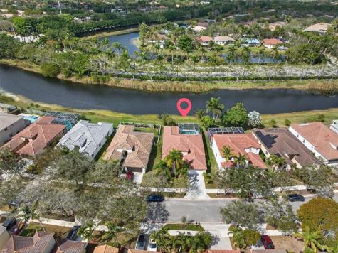 4042 Pinewood Lane Weston FL 33331