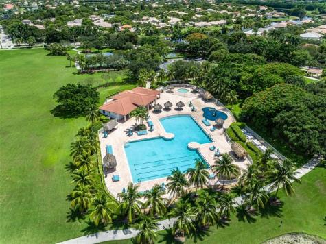 4042 Pinewood Lane Weston FL 33331